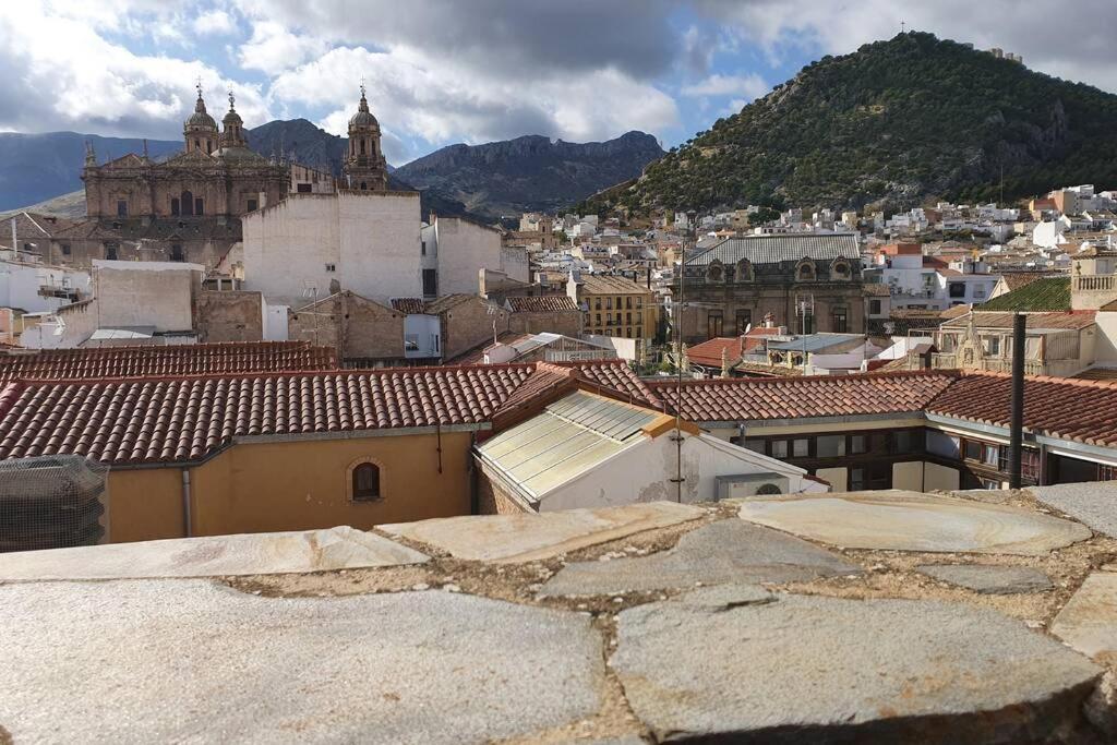 Atico Singular En El Centro Historico. Appartamento Jaén Esterno foto